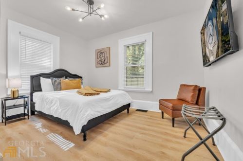 1392 Bryan Ave, Atlanta GA  30344-2665 exterior