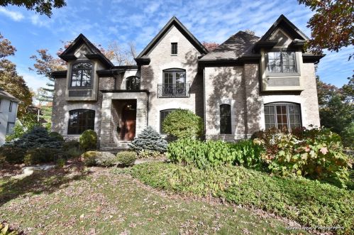 567 Riford Rd, Glendale Heights, IL 60137-4236