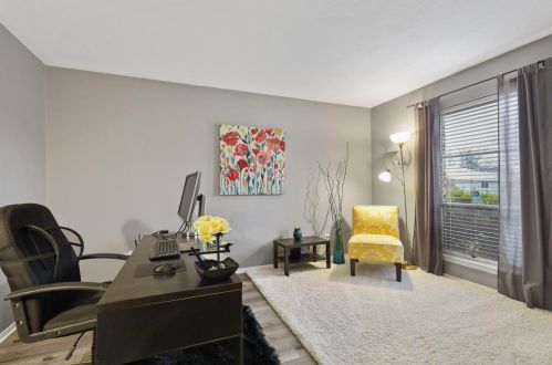 1413 Kingsbridge Dr, Garland TX 75040-3512 exterior