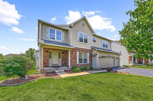 708 Danielle Ct, Naperville, IL 60565-3542