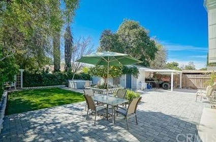 4604 Marmian Way, Riverside, CA 92506-2338