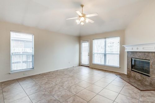 13605 Kaplan Ct, Fort Worth TX  76155-3705 exterior