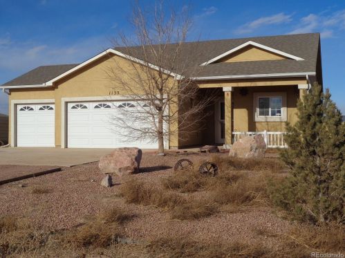 1133 Ivanhoe Dr, Pueblo, CO 81007-1122