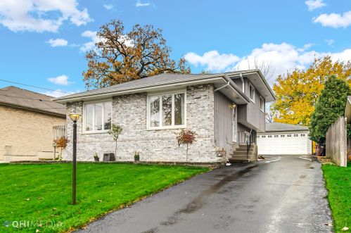 16105 Oak Ave, Oak Forest, IL 60452-4130
