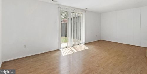 7350 Kerry Hill Ct, Columbia MD  21045-5034 exterior
