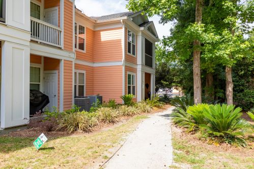 2226 Chatelain Way, Mount Pleasant, SC 29464-3276