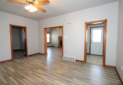 235 Michigan Ave, Bradley, IL 60915-2245