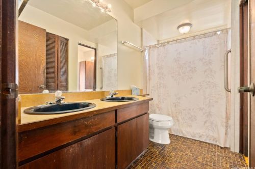 5287 Poola St, Honolulu HI  96821-1556 exterior