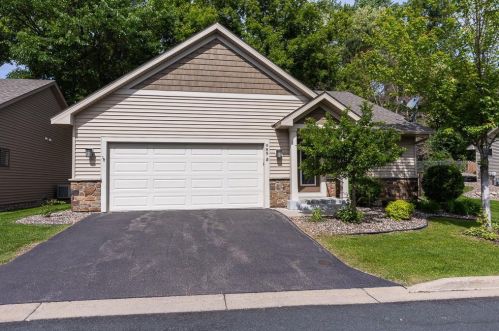 989 Farrell St, Saint Paul, MN 55119-5203