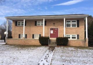 1 Jane Ln, Carlisle, PA 17013-1035