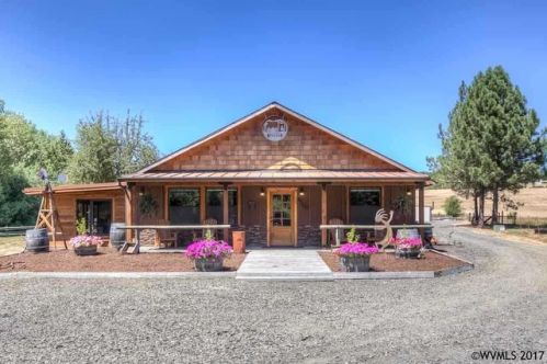 4500 Hart Rd, Dallas, OR 97338-9314
