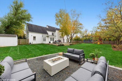 500 Margate Ter, Bannockburn IL  60015-3339 exterior