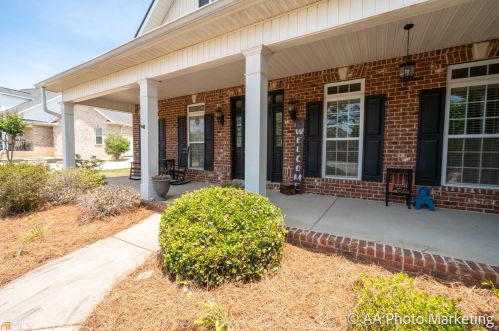 308 Dillons Trl, Bonaire, GA 31005-3597