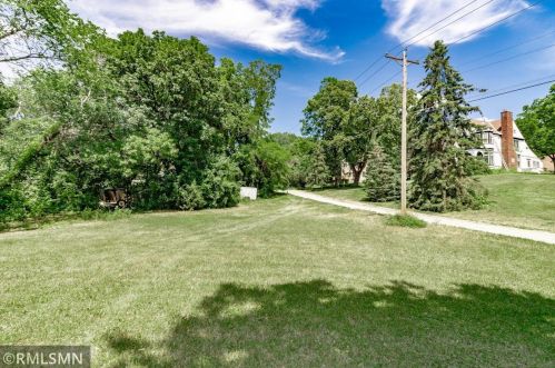 805 Brookline Ave, Saint Paul MN  55119-5317 exterior