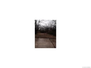 1726 Chicago St, Muskogee, OK 74401-4105