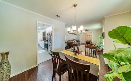 4128 Alicante Ave, Fort Worth TX  76133-5561 exterior