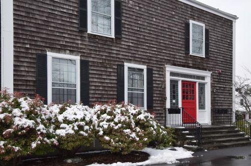 36 Kay St, Middletown, RI 02840-2707