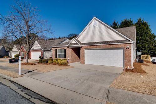 524 Mockingbird Ln, Loganville, GA 30052-7388