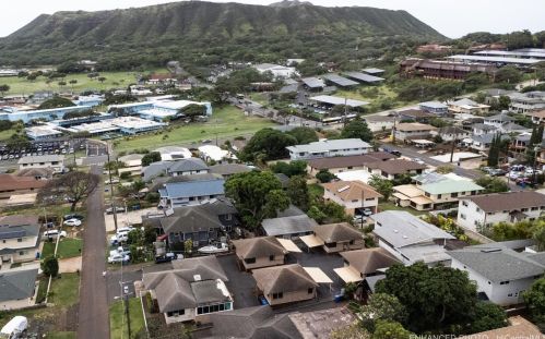 742 19th Ave, Honolulu HI  96816-4502 exterior