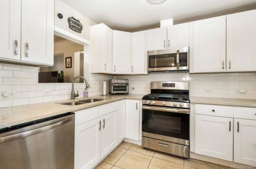 2800 Poplar St, Denver CO  80207-2945 exterior