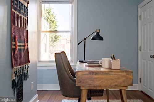 827 28th St, Philadelphia PA  19130-1724 exterior