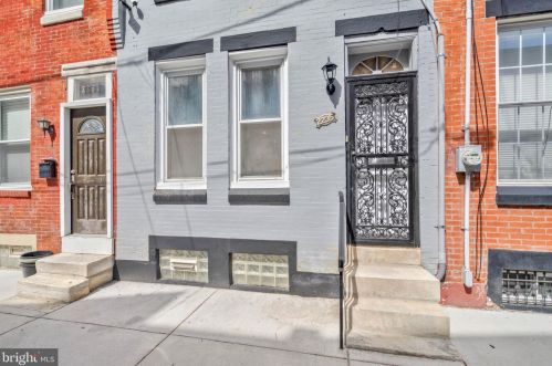 2235 Earp St, Philadelphia, PA 19146-4214