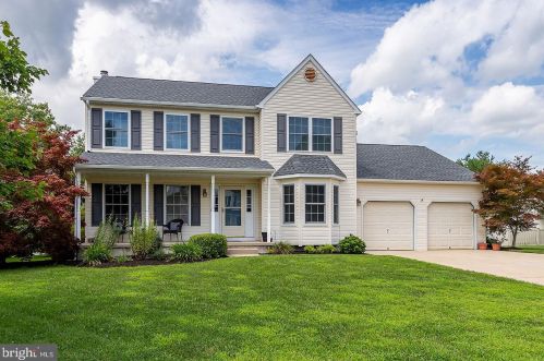 1001 April Ct, Harrison Township, NJ 08062-3234