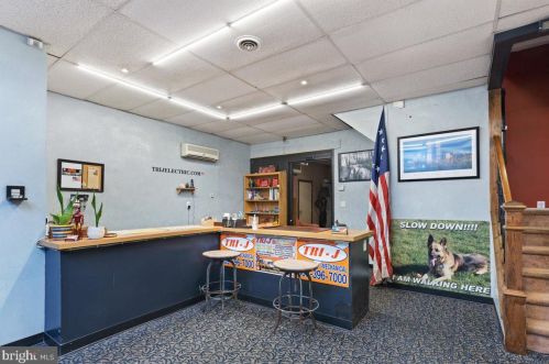 1531 Olden Ave, Trenton, NJ 08638-2911