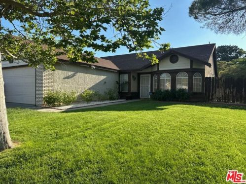 45123 Rodin Ave, Lancaster, CA 93535-2668