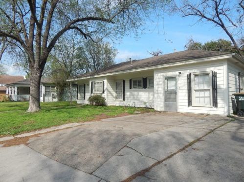 1213 Church St, Georgetown, TX 78626-6801