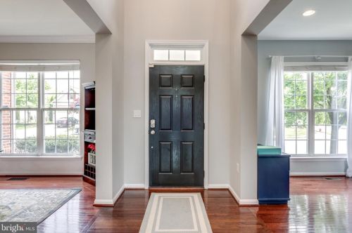 701 Emerald Hill Dr, Leesburg, VA 20176-3633