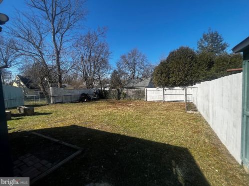 103 Beacon Ave, Trenton NJ  08618-1911 exterior