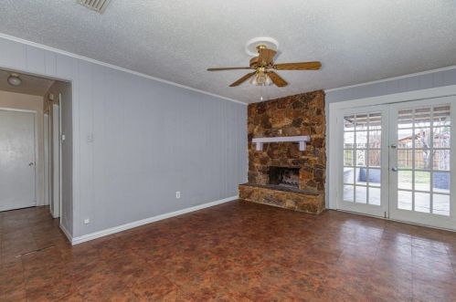 1322 Greencove Dr, Garland TX  75040-5937 exterior