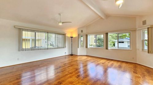 1296 Miloiki St, Honolulu, HI 96825-3200