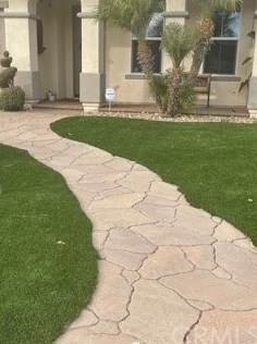 12722 Royal Palm Ln, Riverside CA  92503-7077 exterior