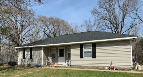 82 Cornett Dr, Cataula, GA 31804-2752