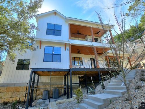 9701 Delgado Way, Austin, TX 78733-2660