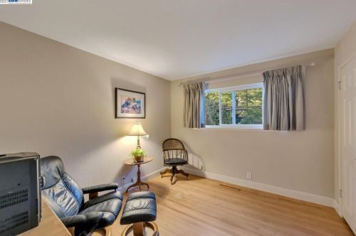 116 Hopeco Rd, Concord CA  94523-3213 exterior