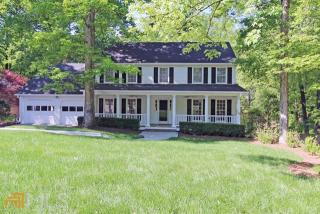 1300 Amherst Ct, Marietta, GA 30068-2103