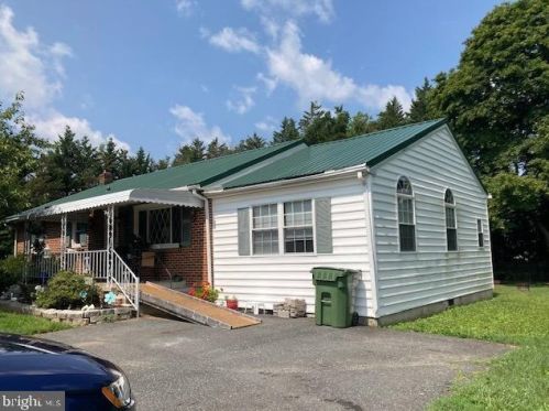 2412 Minnick Rd, Forest Hill, MD 21050-1614