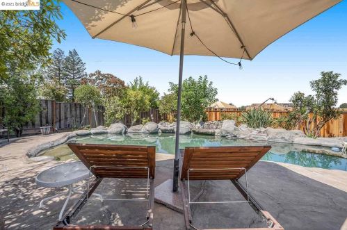 1865 Ellard Pl, Concord, CA 94521-1544