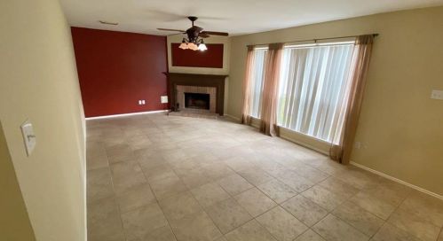 316 Lasso St, Angleton TX  77515-2772 exterior