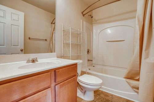 5387 Heyward Pl, Atlanta GA  30349-1256 exterior