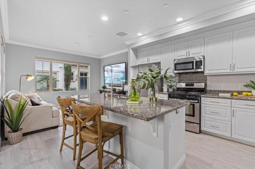 514 Melrose St, Anaheim CA  92805-4710 exterior