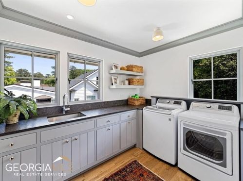 2303 Havenridge Dr, Atlanta GA  30305-4014 exterior