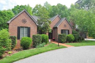 226 8th St, Conover, NC 28613-2532