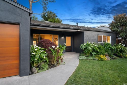 105 Loring Ave, Mill Valley, CA 94941-3573