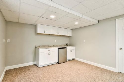 195 Orchard Hill Dr, Wapping CT  06074-3022 exterior