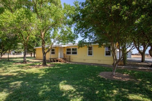 12056 Conley Rd, Clay, CA 95638-8411