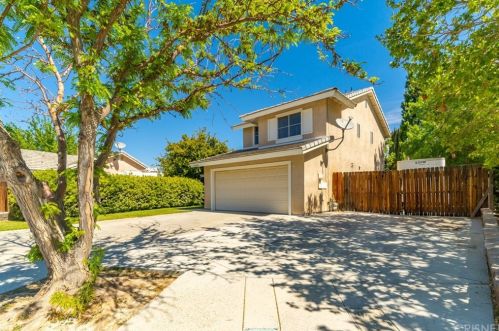2643 Minford St, Lancaster, CA 93536-6464